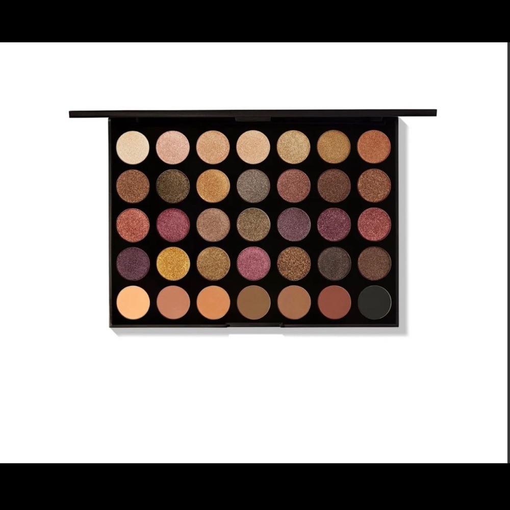 Morphe Fall into Frost 35F